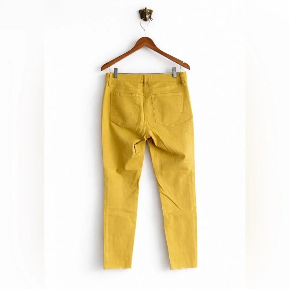 LOFT Yellow‎ Skinny Cropped Jeans size 6, waist 28 with Raw Hem